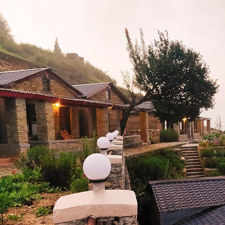 Meraki Huts Pauri Екстериор снимка